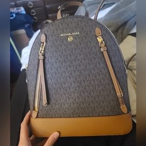 Authentic MICHAEL KORS Brooklyn Logo Backpack